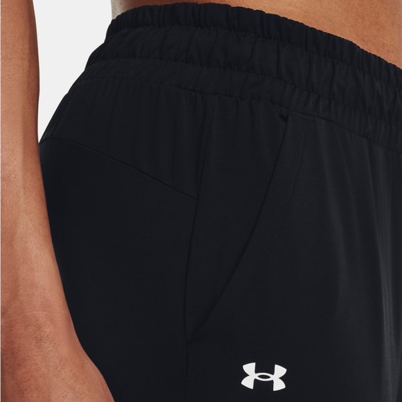 Under Armour Heat Gear Armour Women’s Joggers Black Size Small New with tag! - Picture 14 of 16
